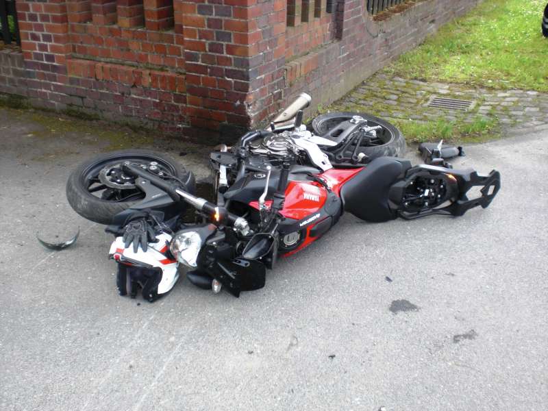 Das bei dem Unfall beschädigte Motorrad (Foto: Polizeidirektion Worms)
