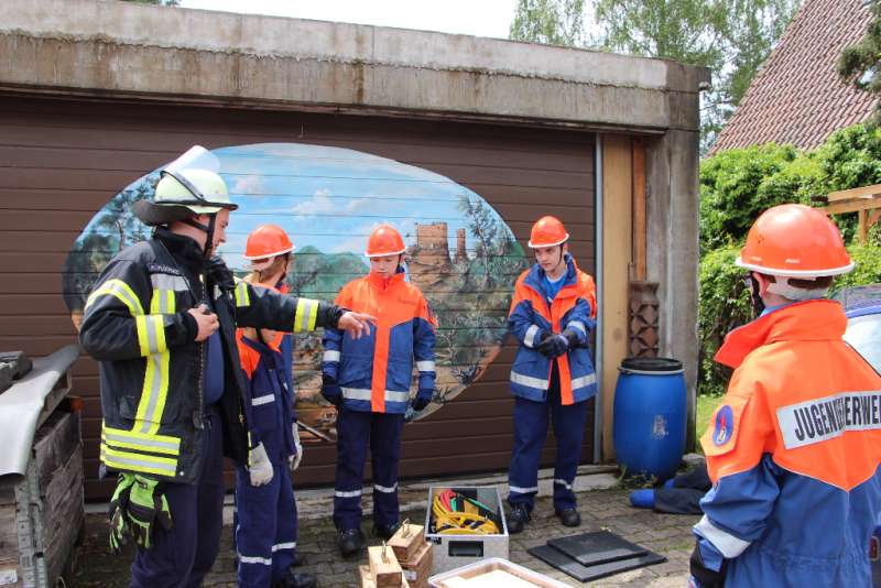 Foto von der 24-Stunden-Übung (Foto: Feuerwehr Presseteam der VG Lambrecht)