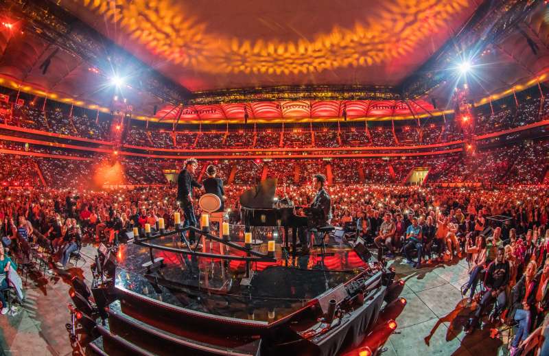 Die Ehrlich Brothers in der Commerzbank Arena Frankfurt (Foto: Ralph Laarmann)