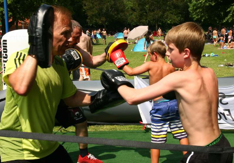 Boxtraining bei der Sportjugend Frankfurt (Foto: Moni Pfaff)