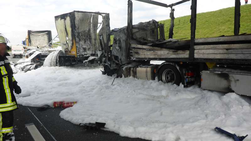 Foto von der Unfallstelle (Foto: Feuerwehr Mainz)