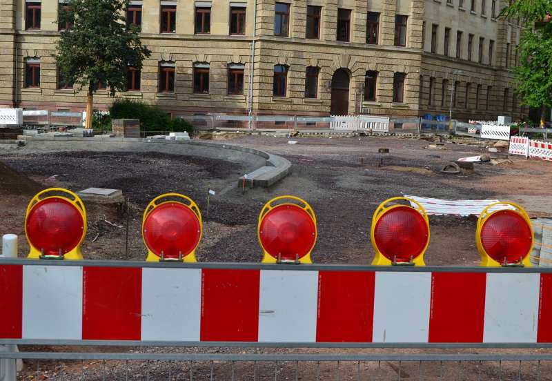 Für Autofahrer gibt es in dieser Zeit kein Durchkommen. Die Zufahrt zur oberen Königstraße erfolgt über die Reitschulgasse bzw. die Martin-Luther-Straße.  (Foto: Stadt Landau in der Pfalz)