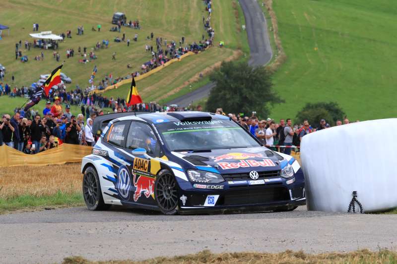 Sebastian Ogier im VW (Foto: ADAC Motorsport)