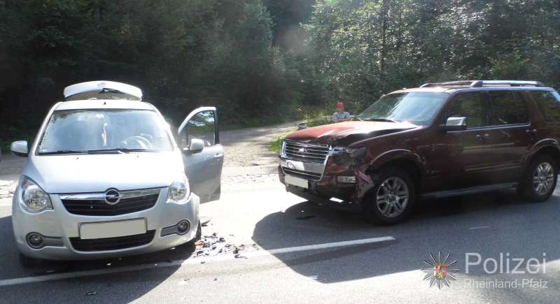 Die beteiligten PKW (Foto: Polizei)