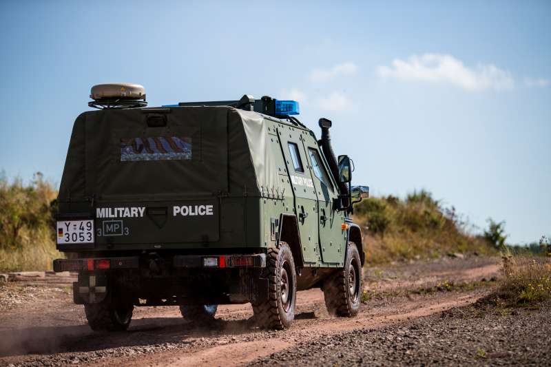 Gepanzertes Fahrzeug auf dem Truppenübungsplatz Baumholder (Foto: Stephan Dinges)