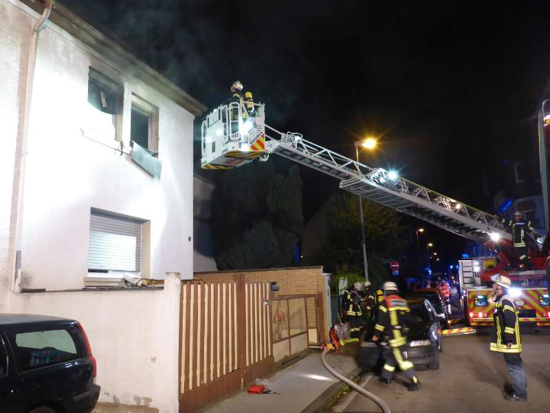 Brandeinsatz in Mainz-Weisenau (Foto: Feuerwehr Mainz)