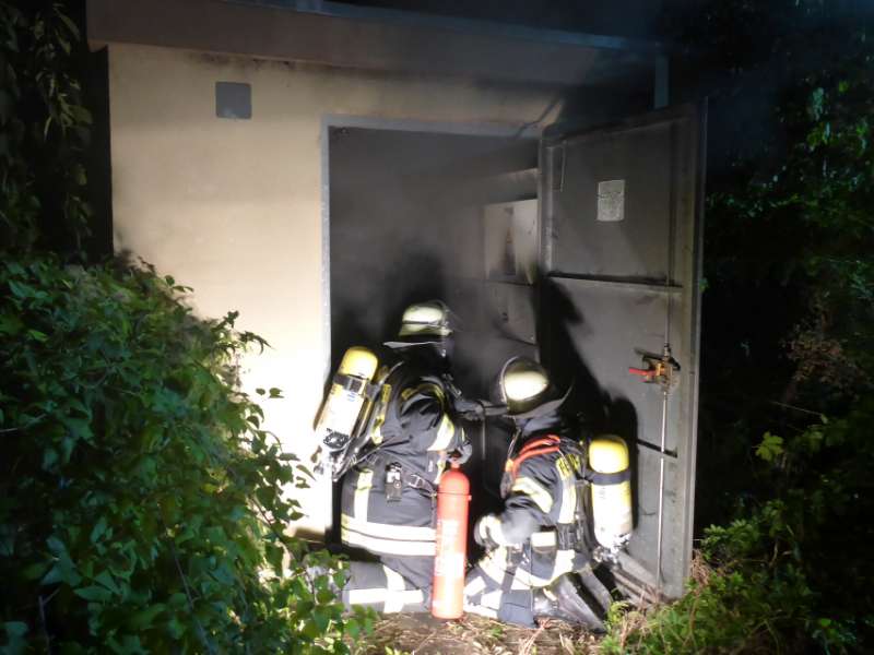 Brand in einem Trafohäuschen (Foto: Feuerwehr Mainz)