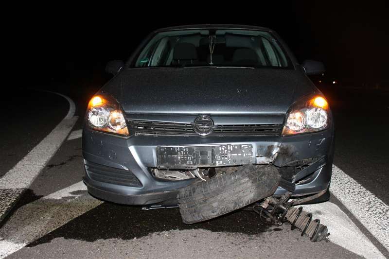 PKW nach Verkehrsunfall (Foto: Polizei)
