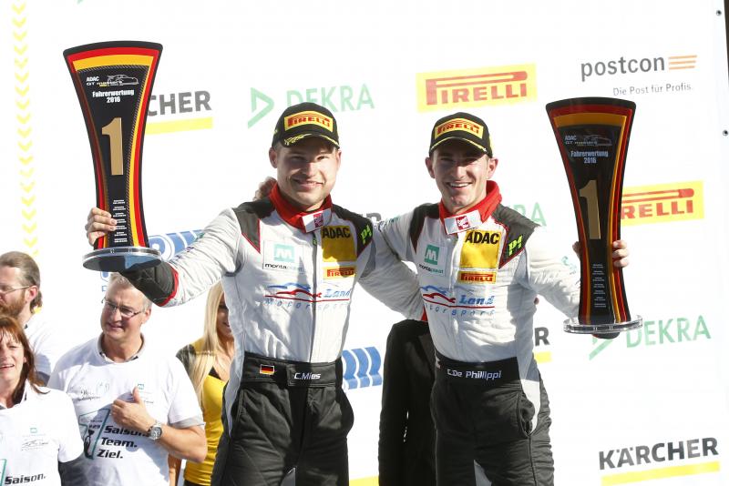 Die neuen Champions Christopher Mies und Connor De Phillippi (Foto: ADAC Motorsport)