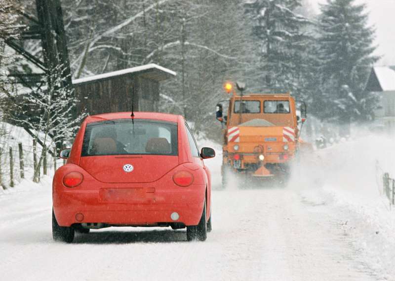 Die Räum- und Streupflicht von Städten und Gemeinden gilt nicht immer und überall. (Foto: ADAC)