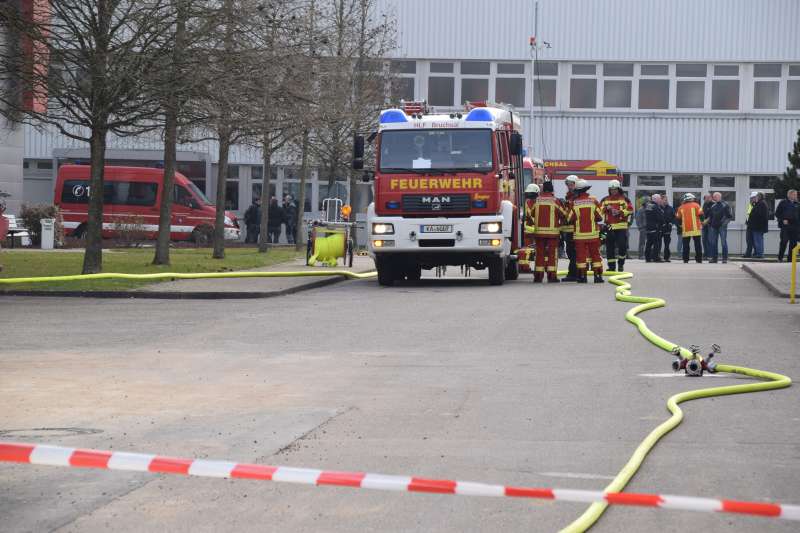 Foto von der Einsatzstelle (Foto: Fabian Geier / Feuerwehr Landkreis Karlsruhe))
