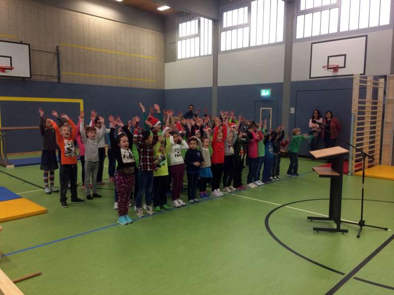 Aufführungen der Kinder der Schöntalschule (Foto: Stadtverwaltung Neustadt)