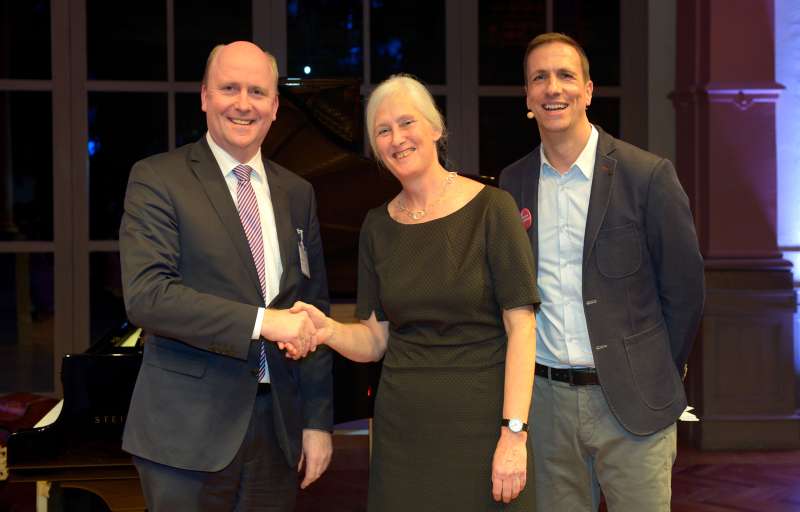 Uwe Becker mit Iris Allebrandi und Mathias Münch beim AC Forum 2017 (Foto: Holger Ullmann / TCF)