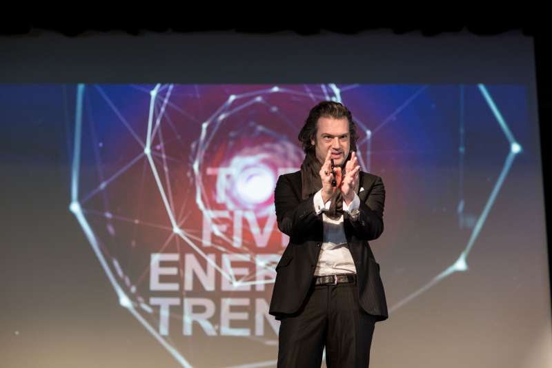 Beim GGEW-Symposium "Die Zukunft der Energiewirtschaft" in Heppenheim: Nils Müller, CEO TRENDONE GmbH (Foto: GGEW AG/Marc Fippel Fotografie)