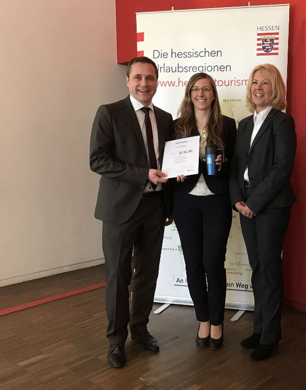 Michael Cordt und Maraike Schmuck (beide darmstadtium), Ulrike Franz-Stöcker (Hessisches Ministerium für Wirtschaft, Energie, Verkehr und Landesentwicklung / Referatsleitung Tourismus und Freizeitwirtschaft)