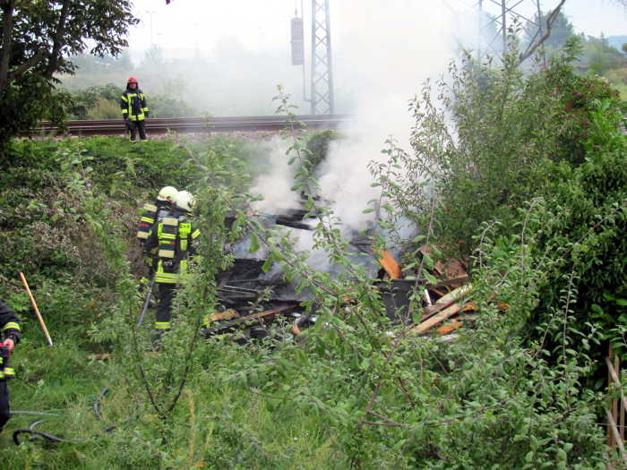 Gartenhausbrand in der Friedrichsfelder Straße