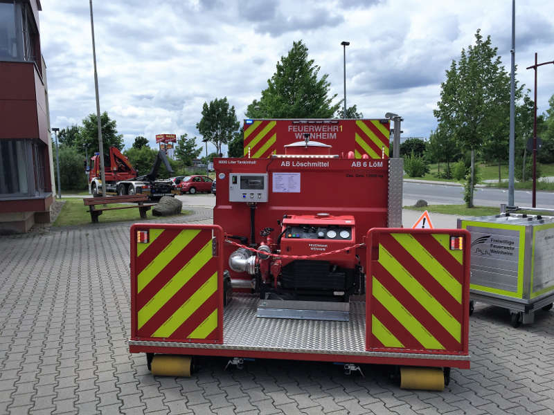 Der neue Abrollbehälter (Foto: Feuerwehr Weinheim)