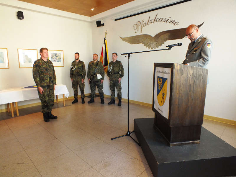 Ernennung zum Standortältesten (Foto: Stabsfeldwebel Frank Wiedemann)