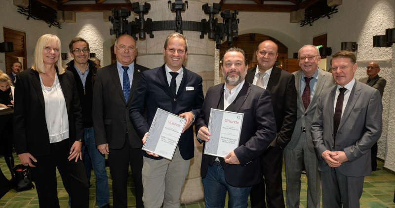 Überreichung der Urkunden (Foto: Fotoatelier AD LUMINA Ralf Ziegler)