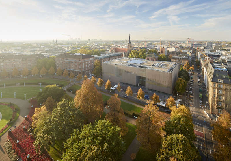 Blick vom Wasserturm auf den Neubau der Kunsthalle Mannheim (Foto: Kunsthalle Mannheim / Lukac Diehl 2017)