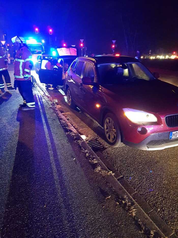 Einsatz der Feuerwehr Brühl bei einem Verkehrsunfall