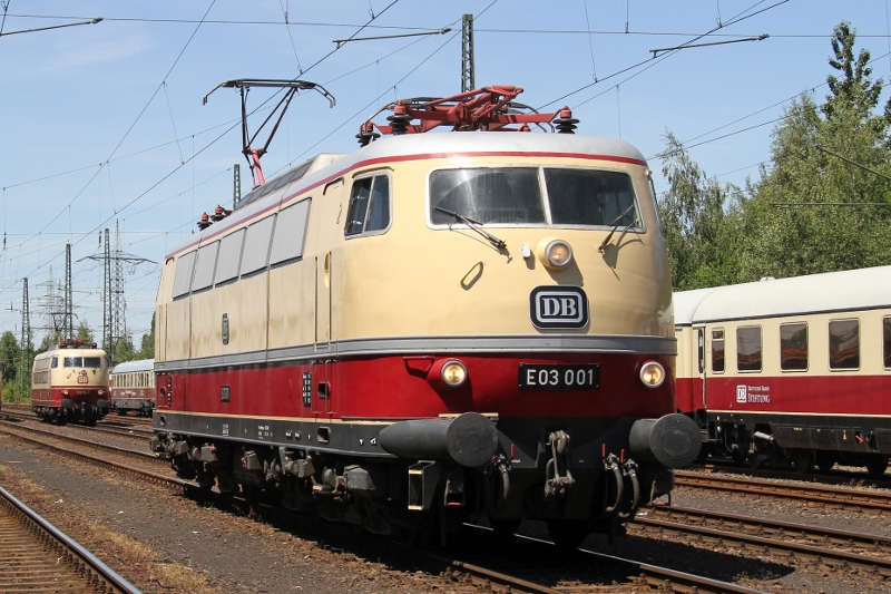  E-Lok 103 001 kehrt nach Restaurierung zurück auf die Schiene. Zu sehen u.a. beim Sommerfest des DB Museums Koblenz. (Foto: DB Museum/Daniel Meyer)