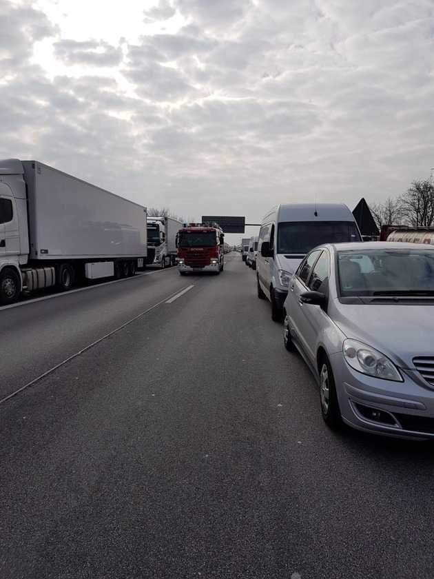 Vorbildliche Rettungsgasse