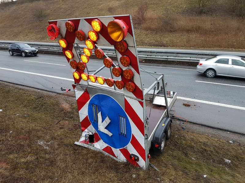 Die Absperrwand (Foto: Polizei RLP)