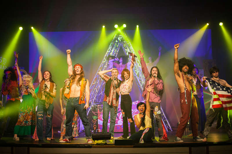 Hair - The American Tribal Love Rock Musical (Foto: Frank Serr Showservice Int.)