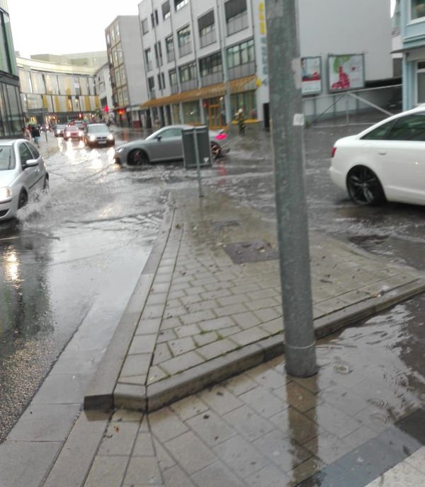 "Land unter!" (Foto: Metropolnews)