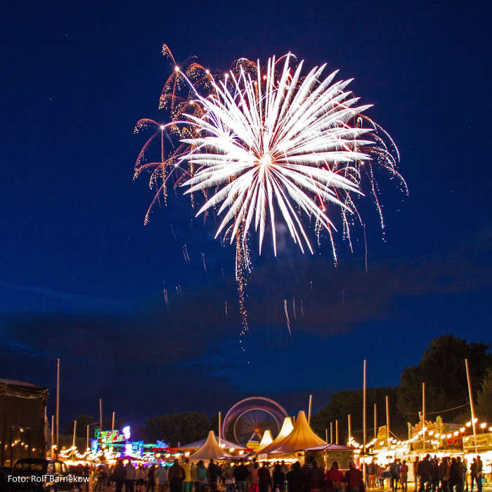 Abschlussfeuerwerk (Foto: Rolf Barnekow)