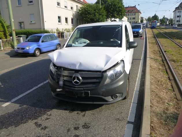 Auffahrunfall am 7. Juni 2018 auf der Ihringshäuser Straße in Kassel