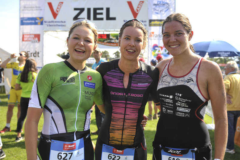 v.l.: Moroff, Gottwald, Brüstle (Foto: PIX-Sportfotos)