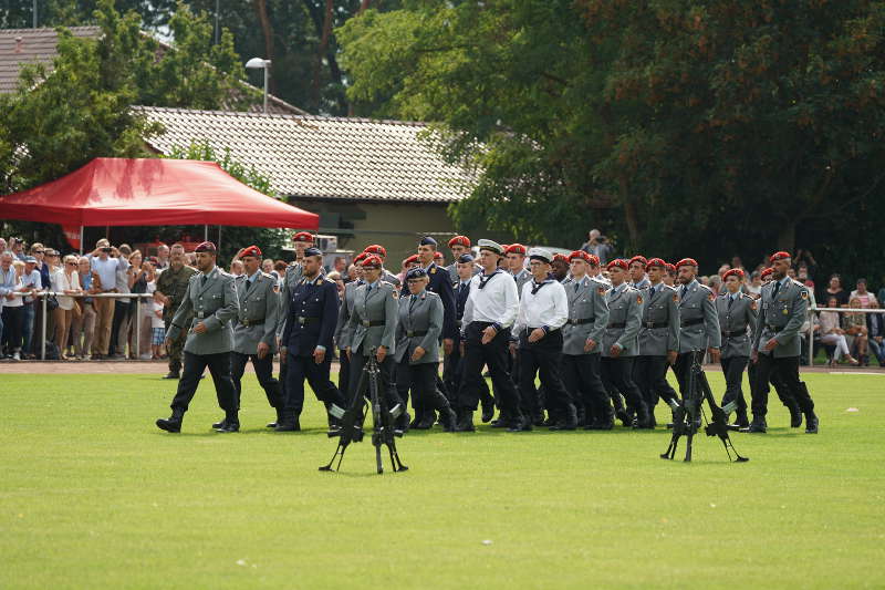 Dudenhofen Gelöbnis Vereidigung Luftwaffenausbildungsbataillon Germersheim (Foto: Reinhard Schnell)