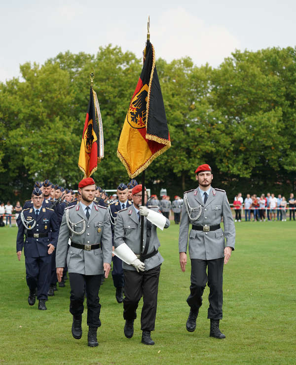 Dudenhofen Gelöbnis Vereidigung Luftwaffenausbildungsbataillon Germersheim (Foto: Reinhard Schnell)