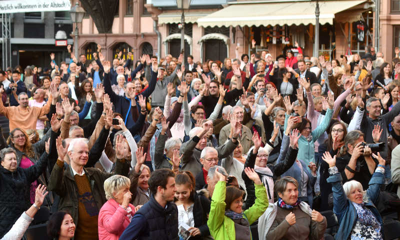 Signature Move auf dem Römerberg (Foto: Stadt Frankfurt/Rainer Rüffer)