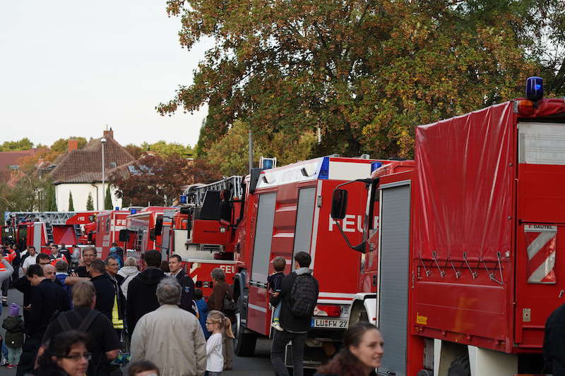 Ludwigshafen Berufsfeuerwehr Blaulichtumzug (Foto: Holger Knecht)