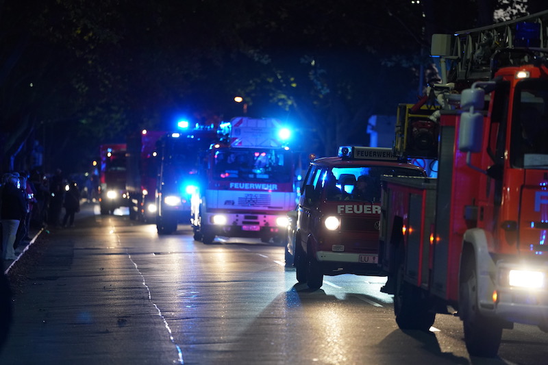 Ludwigshafen Berufsfeuerwehr Blaulichtumzug (Foto: Holger Knecht)