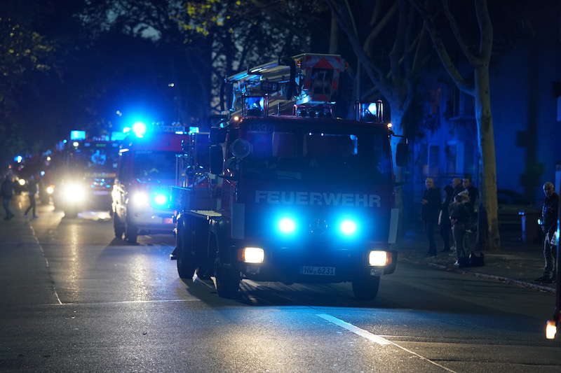 Ludwigshafen Berufsfeuerwehr Blaulichtumzug (Foto: Holger Knecht)