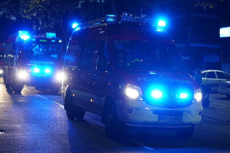 Ludwigshafen Berufsfeuerwehr Blaulichtumzug (Foto: Holger Knecht)