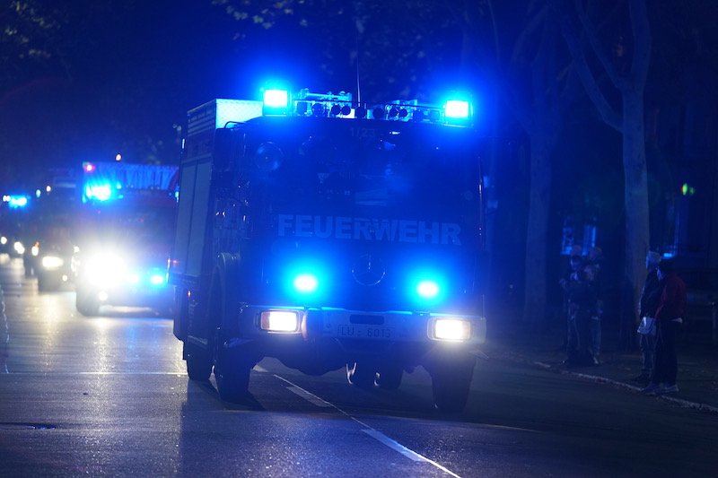 Ludwigshafen Berufsfeuerwehr Blaulichtumzug (Foto: Holger Knecht)