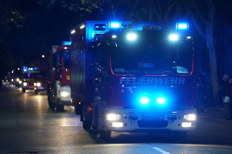 Ludwigshafen Berufsfeuerwehr Blaulichtumzug (Foto: Holger Knecht)