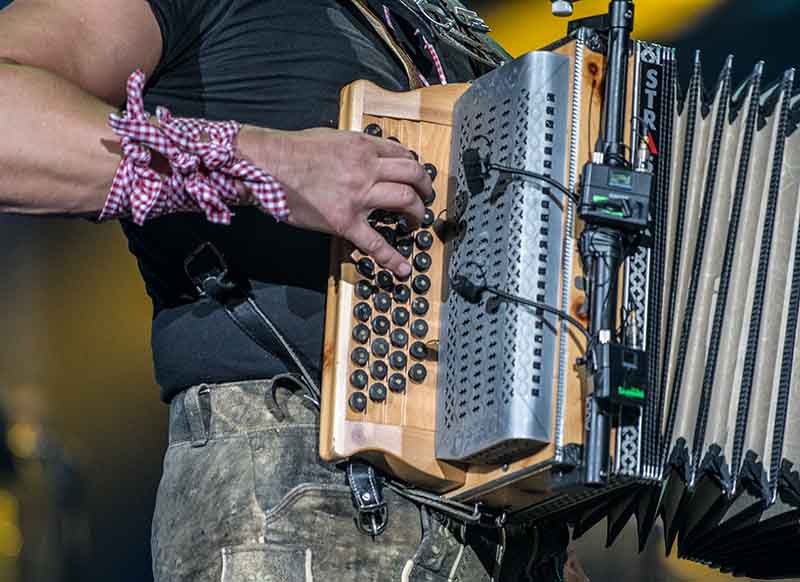 Mannheim SAP Arena Andreas Gabalier (Foto: Helmut Dell)