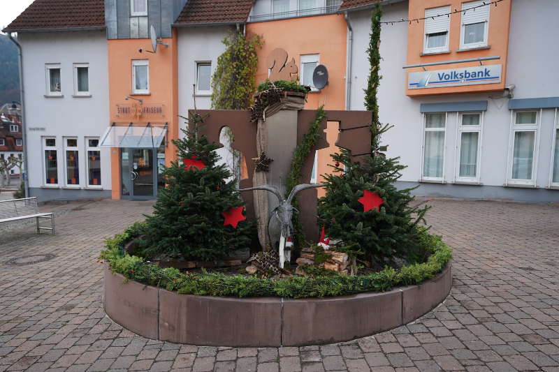 Lambrecht Weihnachtsbrunnen 2018 (Foto: Reinhard Schnell)