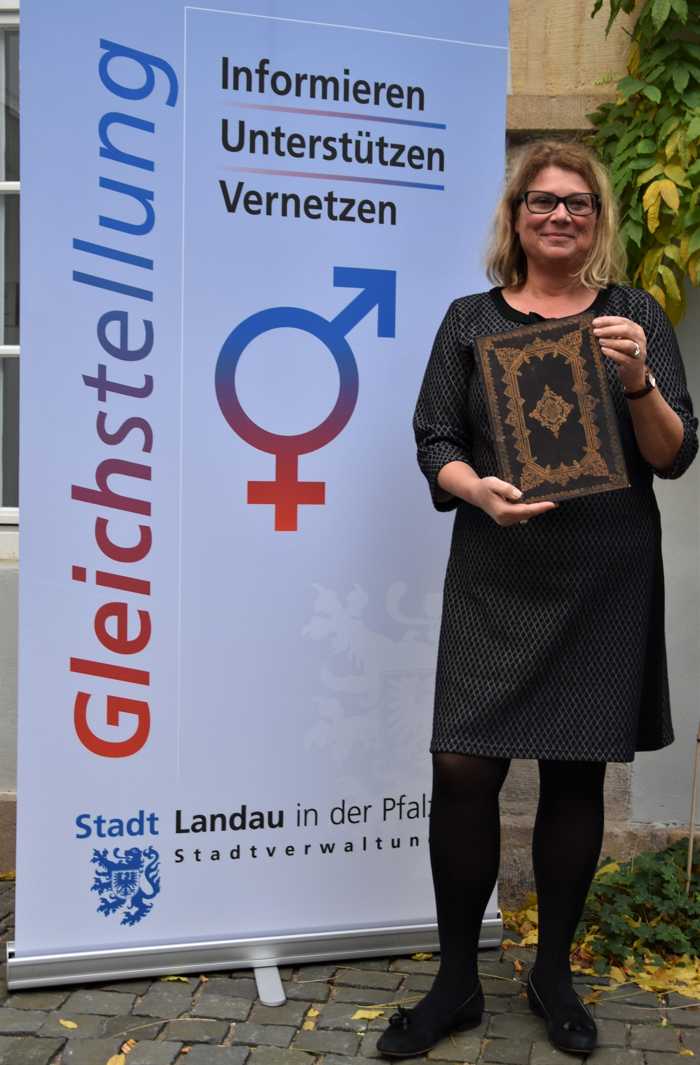 Aktionstag gegen Gewalt an Frauen - Quelle: Stadt Landau in der Pfalz