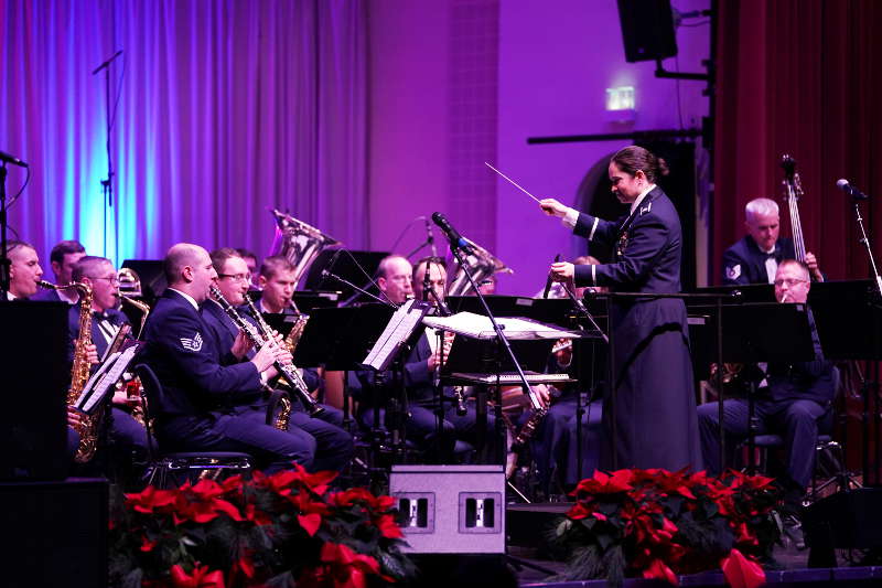 Kaiserslautern Weihnachtskonzert holiday concert USAFE Band (Foto: Reinhard Schnell)