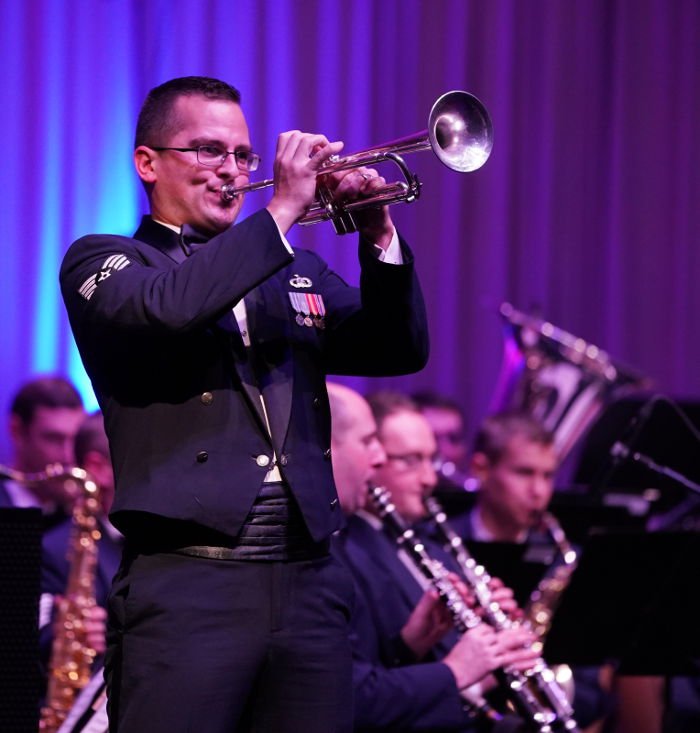 Kaiserslautern Weihnachtskonzert holiday concert USAFE Band (Foto: Reinhard Schnell)