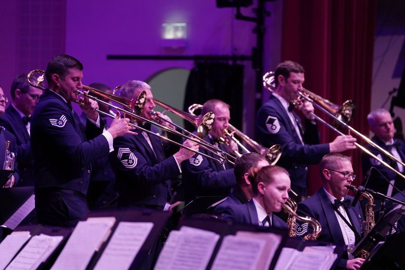 Kaiserslautern Weihnachtskonzert holiday concert USAFE Band (Foto: Reinhard Schnell)