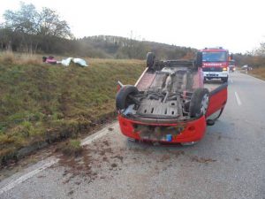 Die Autofahrerin und ihr 10-jähriges Kind kamen mit dem Schrecken davon.