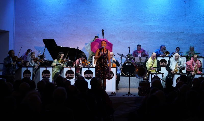 Freinsheim Von-Busch-Hof Schellack-Orchester Neujahr-Gala 2019 (Foto: Holger Knecht)